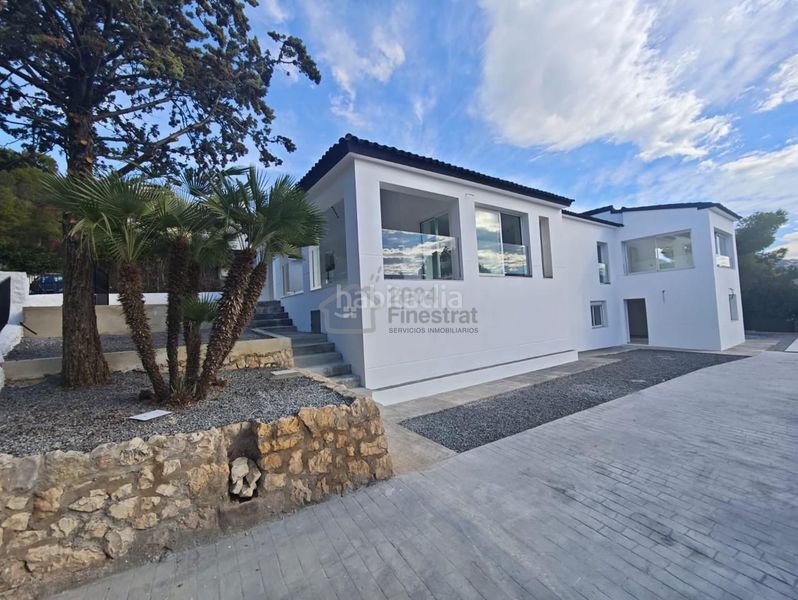 Foto f35b3ad5-b23d-417b-ac2a-5368c574728f. Casa amb aparcament piscina a Altea la vella Altea