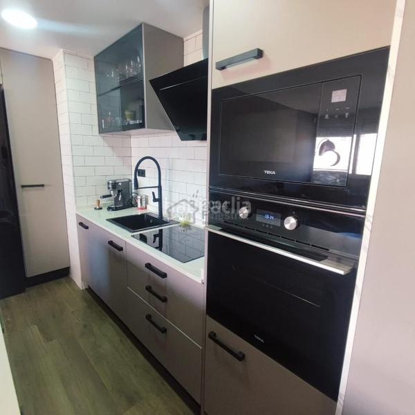 Foto c8aed09e-d262-458a-b62f-01fe927f5788. Appartement mit heizung parking pool in Albufereta Alicante