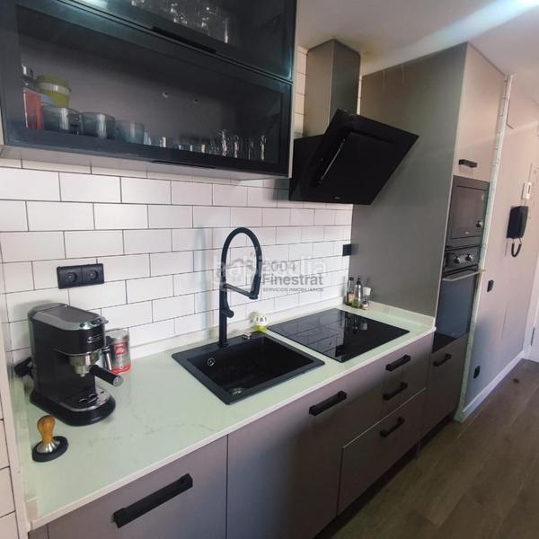 Foto de71b0f1-18be-4976-84d3-d5fbb2c10448. Appartement mit heizung parking pool in Albufereta Alicante