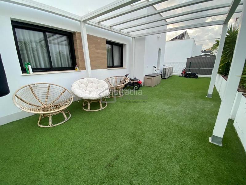 Foto efc4f775-4126-444b-aff8-f9c390bb412f. Casa con piscina in balcón de Finestrat-terra marina Finestrat