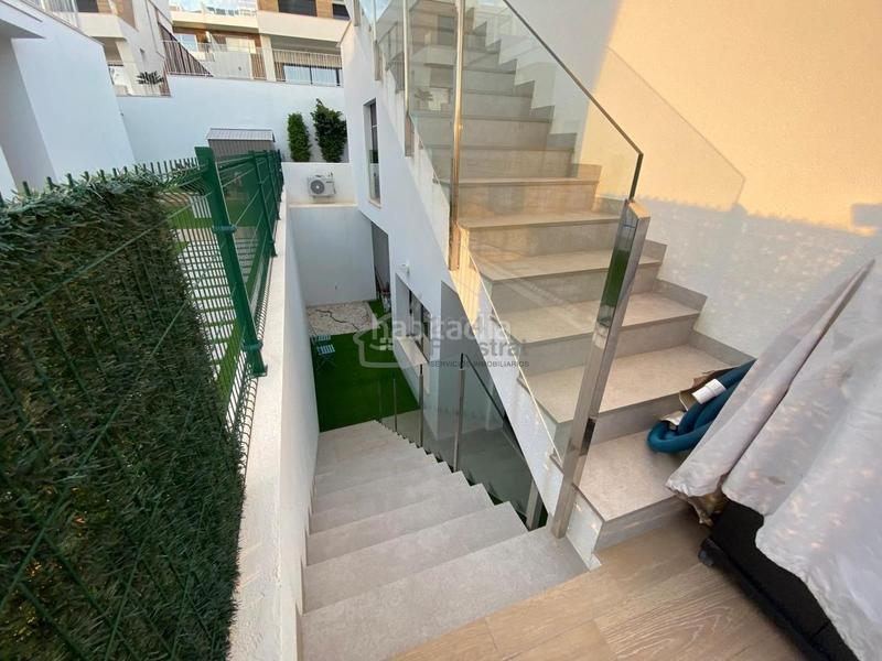 Foto 380dc618-f777-456d-8169-70fa30b0fec7. Maison avec piscine dans balcón de Finestrat-terra marina Finestrat