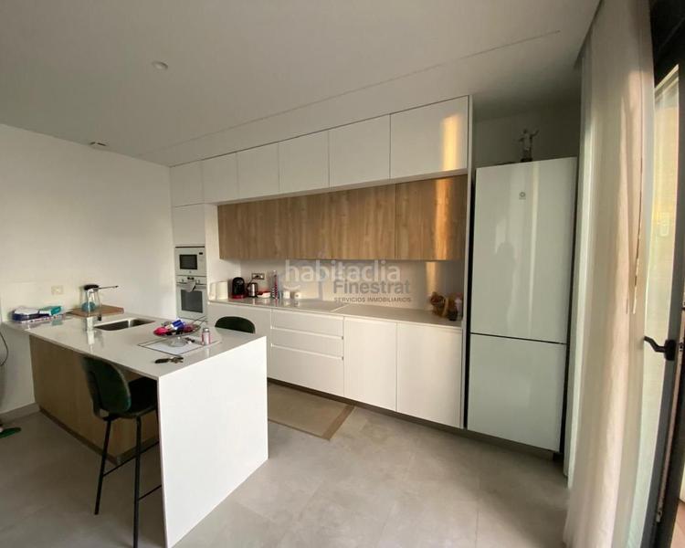 Foto 8bf3625d-125a-41a0-8a31-d4a4c98b7daf. Maison avec piscine dans balcón de Finestrat-terra marina Finestrat