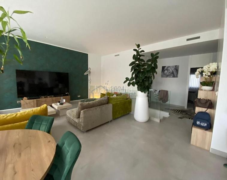 Foto a52914a7-0c47-4629-899b-714cf6b17a2b. Maison avec piscine dans balcón de Finestrat-terra marina Finestrat