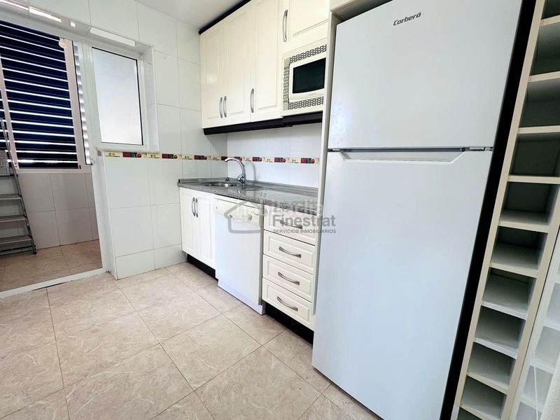 Foto e2b21e92-bd82-49e1-a03e-5751bd15bdb4. Àtic amb aparcament piscina a Platja de Vila Joiosa Vila Joiosa (la)
