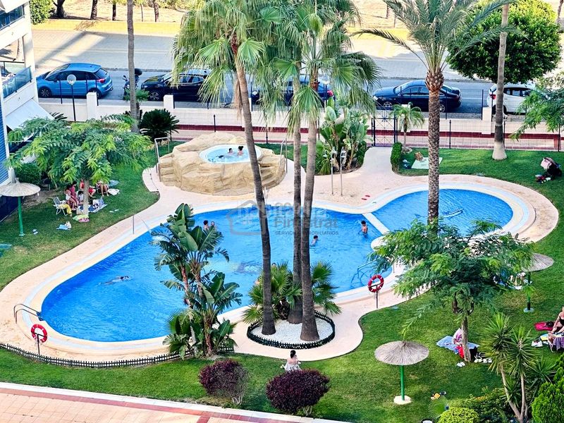 Foto e72e529c-0b47-42c6-811f-2c1b1f301b1a. Àtic amb aparcament piscina a Platja de Vila Joiosa Vila Joiosa (la)