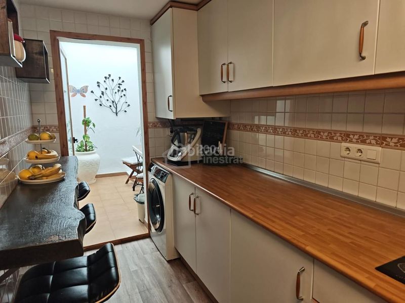 Foto b530bd5d-def1-4f10-b9a3-1f2a7bf12efa. Casa amb aparcament a La Nucia Pueblo Nucia (la)