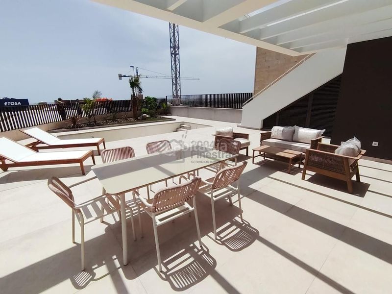 Foto 741b8b0c-8969-4770-b66d-5ed39e85987f. Casa aparellada amb aparcament a Bonalba-Cotoveta Mutxamel