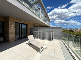 Miete Etagenwohnung  Calle segovia. Espectacular vivienda de obra nueva con gran terraza, vistas al