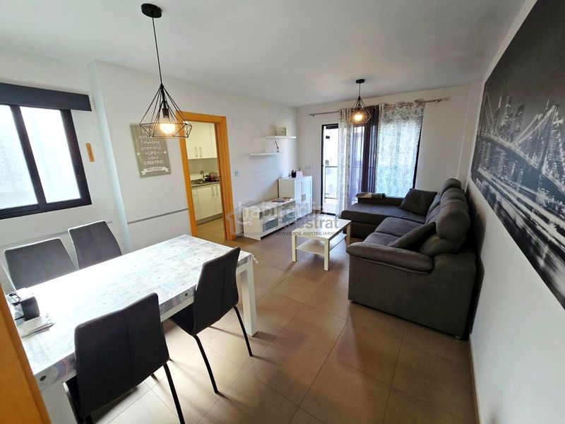 Foto f03769cb-0f73-41fe-a621-a09cc8d66f78. Pis a Colonia Madrid Benidorm