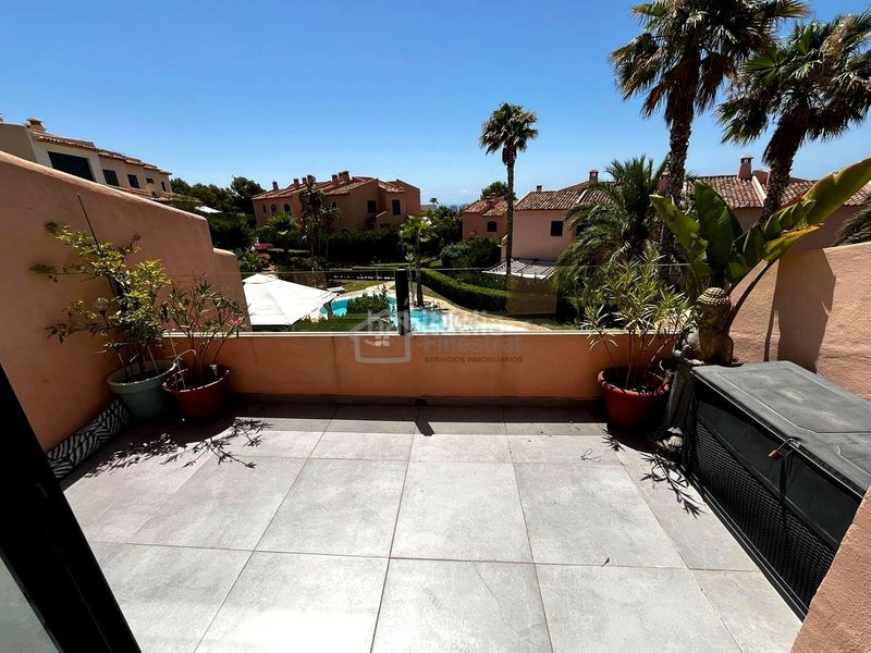 Foto 99731dec-fd33-43aa-b525-47bd5b5772e6. Haus mit pool in Golf Bahía Finestrat