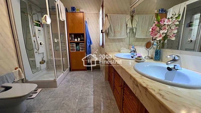 Foto 5d067682-57db-4c6b-a81f-ae3d6f1a37c1. Casa a Sierra Helada Benidorm