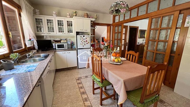 Foto f3f341f6-ef19-419a-9859-f0bc8f3f1fb3. Casa a Sierra Helada Benidorm