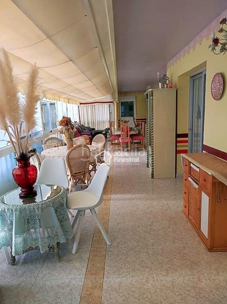 Foto 29e424c5-3c28-4aff-a06d-e5dfe3777853. House with parking pool in Foietes Benidorm