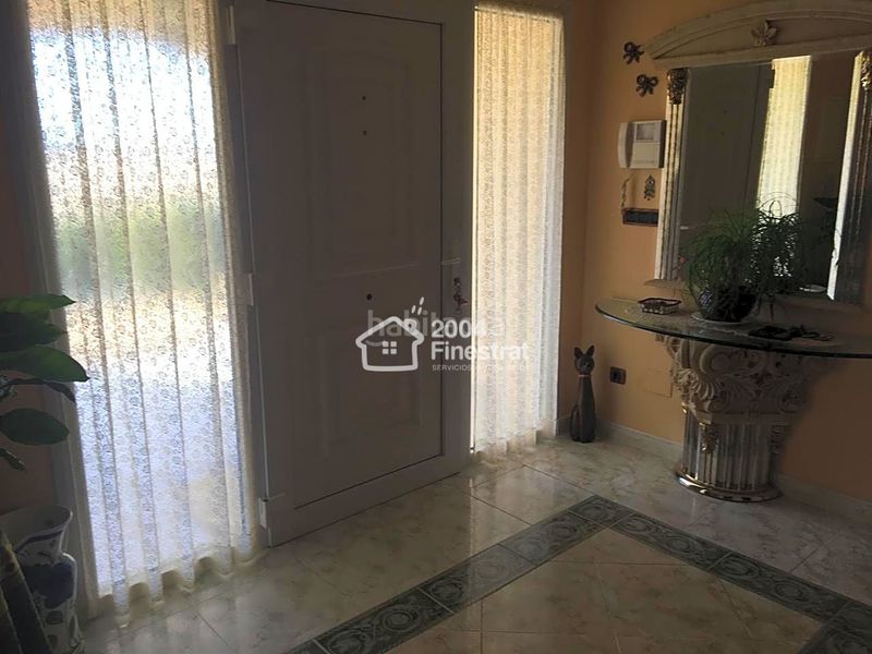 Foto f72081cf-4b55-4347-a7ca-dfc9677da82a. Casa amb aparcament piscina a Coloma Nucia (la)
