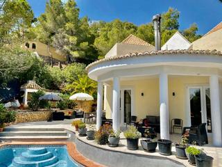 Casa  Carrer el plataner. Chalet independiente en altea