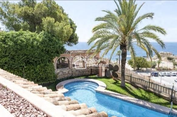 Foto 3ba5a9c7-504e-4637-bc8f-1d7f81eac959. Casa amb aparcament piscina a Platja de Vila Joiosa Vila Joiosa (la)
