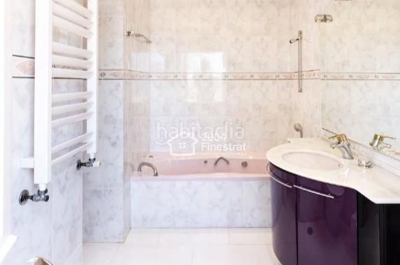 Foto e2f6ce65-c529-4e40-a740-a6f4e97a4e00. Casa amb aparcament piscina a Platja de Vila Joiosa Vila Joiosa (la)