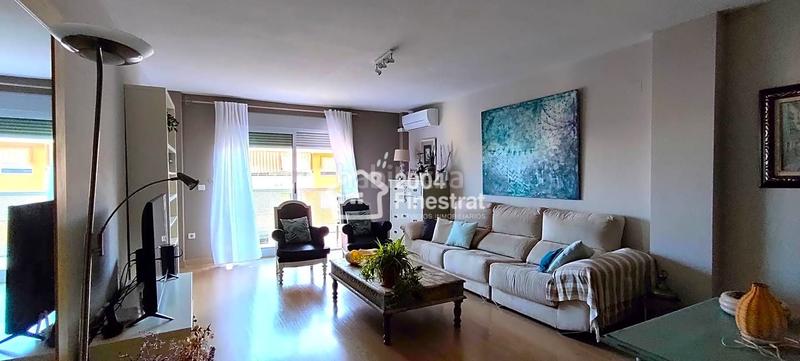 Foto 92467d01-f8d1-4215-9de6-e23cb0402c4a. Dúplex espectacular atico duplex con vistas al mar en villajoyosa. en Vila Joiosa (la)
