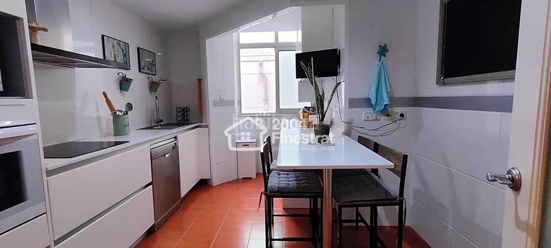 Foto c11db531-e058-4398-a16c-17c6e38cbccc. Dúplex espectacular atico duplex con vistas al mar en villajoyosa. en Vila Joiosa (la)