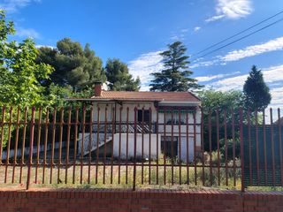 Chalet  Calle madrid. Chalet en venta en yuncler (toledo) – parcela de 1.800 m² con pi