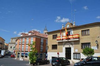 Chalet  Calle fermín martín carrillo. Chalet en venta en seseña – 4 dormitorios, 3 baños y 231 m²