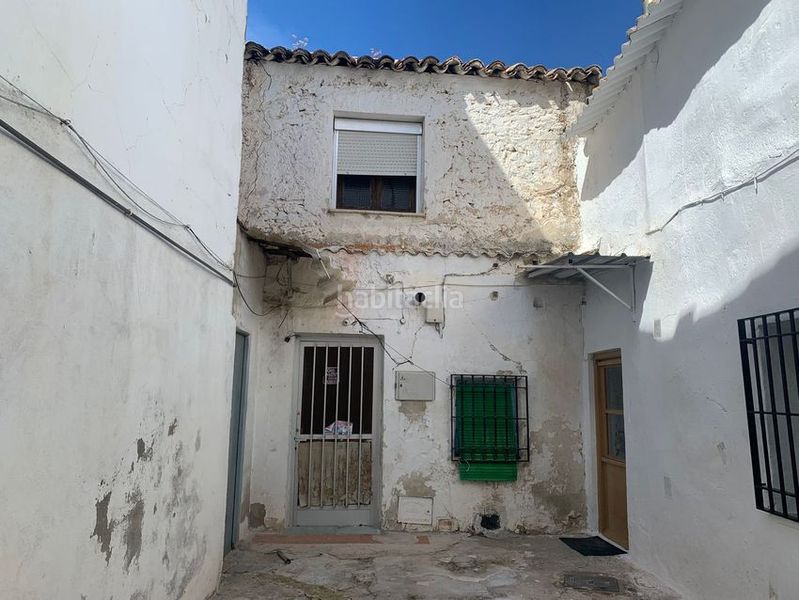 Foto 79b35d4e-fec3-476c-b880-3b5f5d0af53d. Casa a calle vallejo 24 a Noblejas