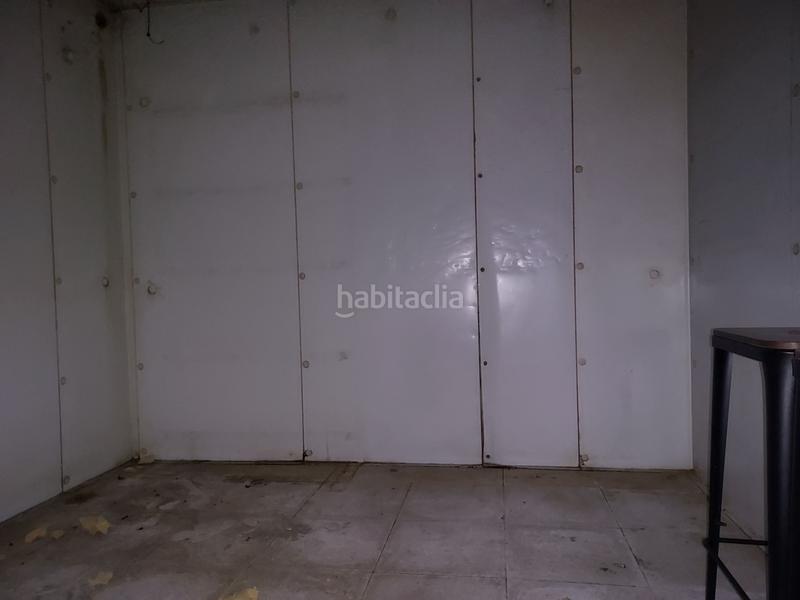 Foto 9b327e2f-b98b-4ac8-a1e2-9cad2ffa3cfc. Location local commercial dans calle monasterio de irache 16 dans Pamplona / Iruña
