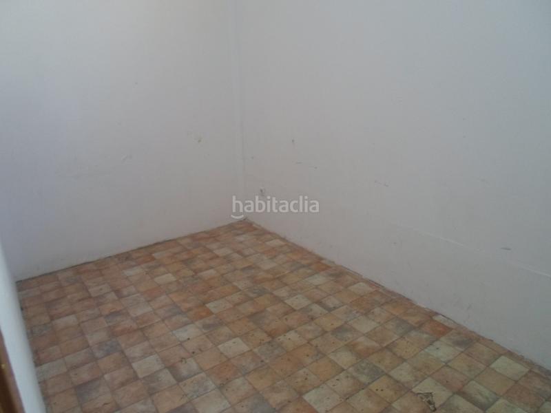 Foto 4166a5d3-3f3e-41e6-b3bb-1eee04b4cff8. Local comercial a kalea 1 a San Jorge Pamplona / Iruña