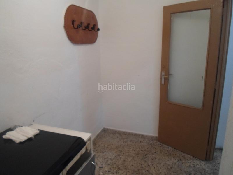 Foto a1bc6670-e233-42d4-b5ca-ba11b498129c. Local comercial a kalea 1 a San Jorge Pamplona / Iruña