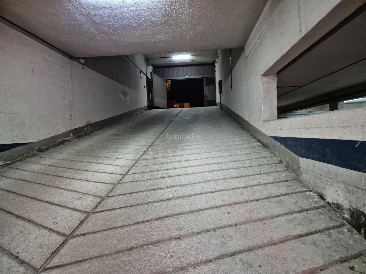 MAGNIFICA PLAZA DE GARAJE EN VENTA Berriozar