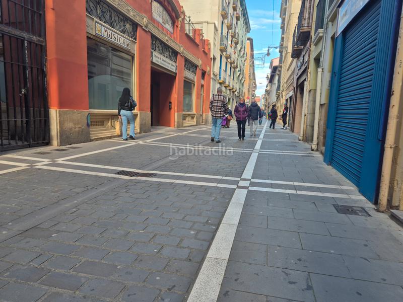 Foto d8ff98ec-e314-47f6-bd1f-4a591652d2a4. Local commercial dans calle de hilarión eslava 6 dans Pamplona / Iruña