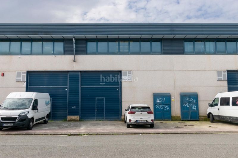 Foto 95bc6df9-2294-4546-a303-3e53af856612. Capannone industriale in Ezcabarte