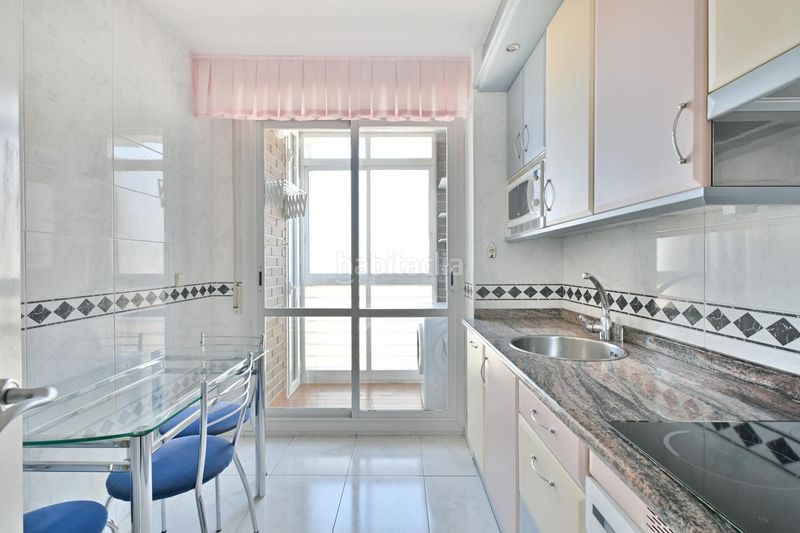 Foto d9b010f2-5afc-4f60-b244-fff96b48814e. Rent flat with heating parking in Barañáin / Barañain
