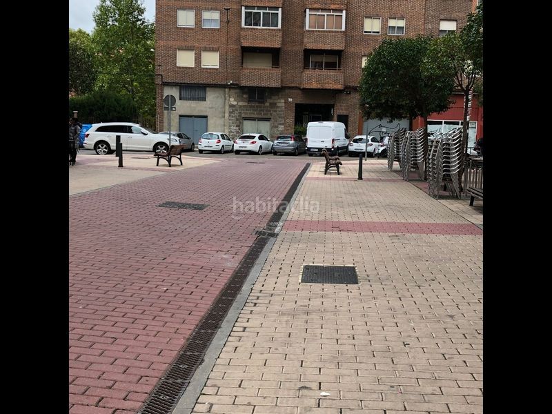Foto d530eba7-22c2-463e-b1a5-24d453bf166a. Parking coche en calle doctor morales 5 en Hospital Valladolid