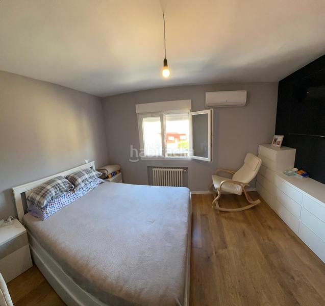 Foto c30fe689-90e8-4ea3-9e45-266f03b06293. Casa aparellada a Las Flores Valladolid