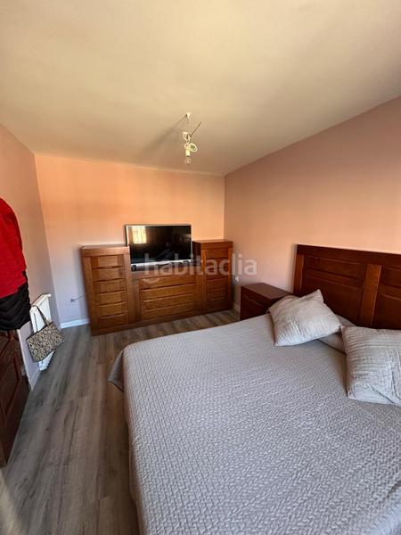 Foto eddcdc2a-bc1d-4ee2-8f02-d89021310303. Casa aparellada a Las Flores Valladolid