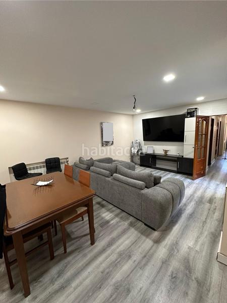 Foto 2132cd7f-cd4a-4d4c-83ad-e0f55648adb1. Maison jumelée dans Las Flores Valladolid