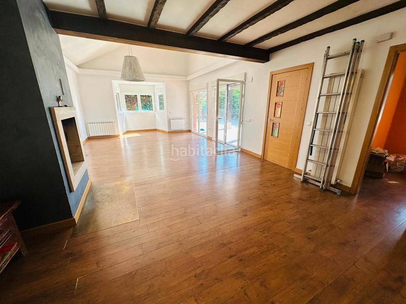 Foto 44b1fe8a-24ce-4610-a764-e9a087954598. Chalet en calle río miño 81 en Aldeamayor de San Martín