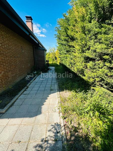 Foto 8b5b4d62-29ec-4b84-b771-d8a4a11bf60d. Chalet en calle río miño 81 en Aldeamayor de San Martín
