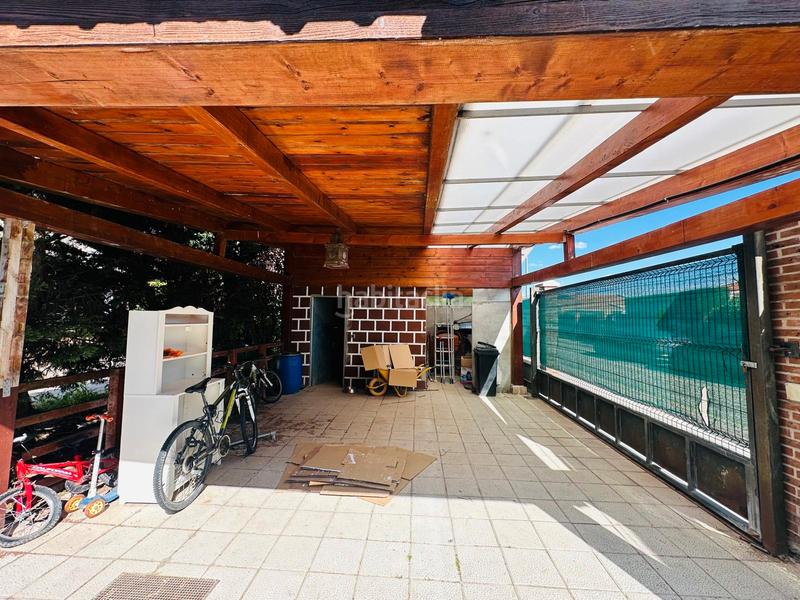Foto da0f7ee7-e692-4069-88b7-6f87c05fafc1. Chalet en calle río miño 81 en Aldeamayor de San Martín
