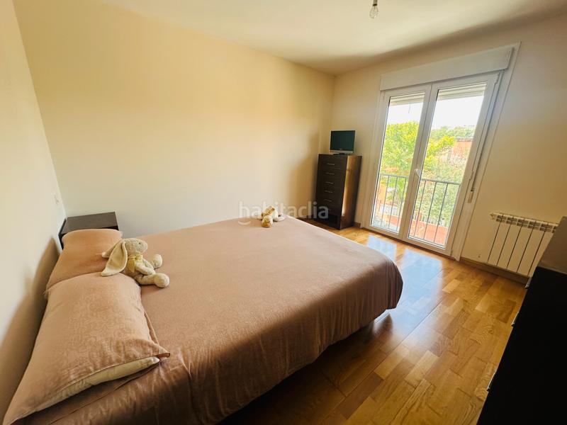 Foto 21584805-56a5-4c06-a527-2939ca723624. Chalet con riscaldamento parcheggio in Fuensaldaña