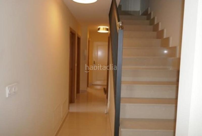 Foto 3e21c2c8-0a8e-49c9-9621-8821970db342. Chalet con riscaldamento parcheggio in Fuensaldaña