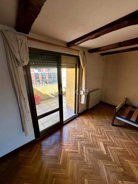 Foto d8008dae-a0eb-4b66-819f-98601fc788dd. Haus in calle iglesia 17 in Zaratán