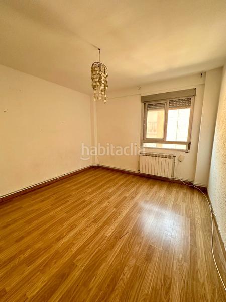 Foto 8670e217-d922-47ee-938b-7fca87992829. Appartamento con riscaldamento in Rondilla Valladolid