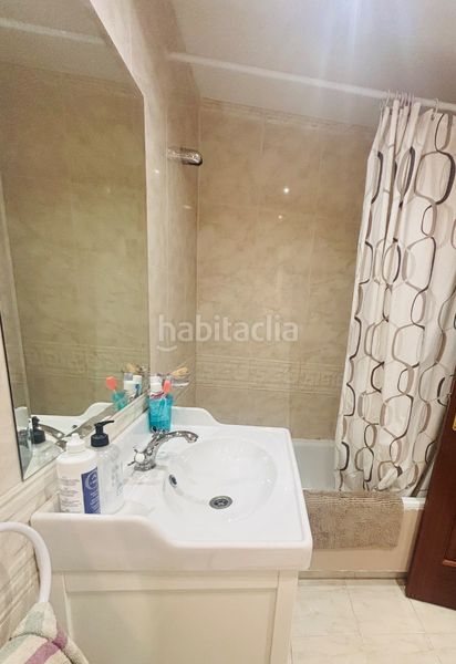 Foto 442feff3-0014-4441-84ac-ac1e836a8ed6. Pis amb calefacció aparcament piscina a Parquesol Valladolid