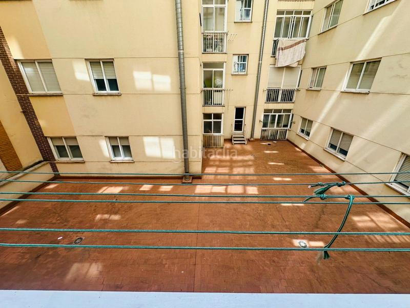 Foto 534dcb3e-fd1d-4a64-a71b-c69c19eaf34d. Appartement dans calle juan garcía hortelano 28 dans Valladolid