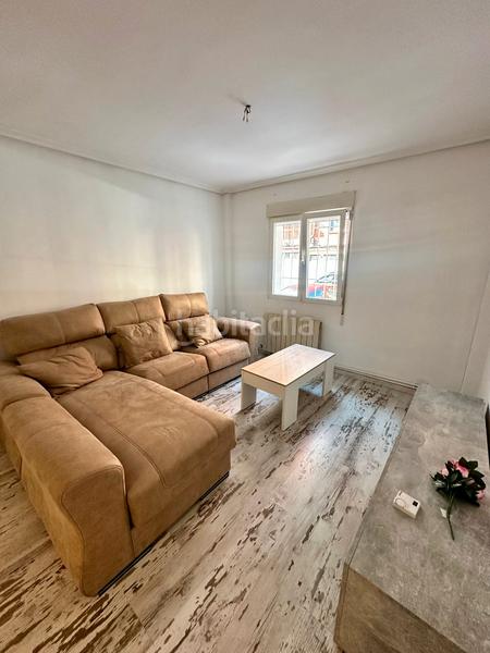 Foto a0163456-ac70-4c6e-bc1b-dca7906fd1fa. Flat with heating in Rondilla Valladolid