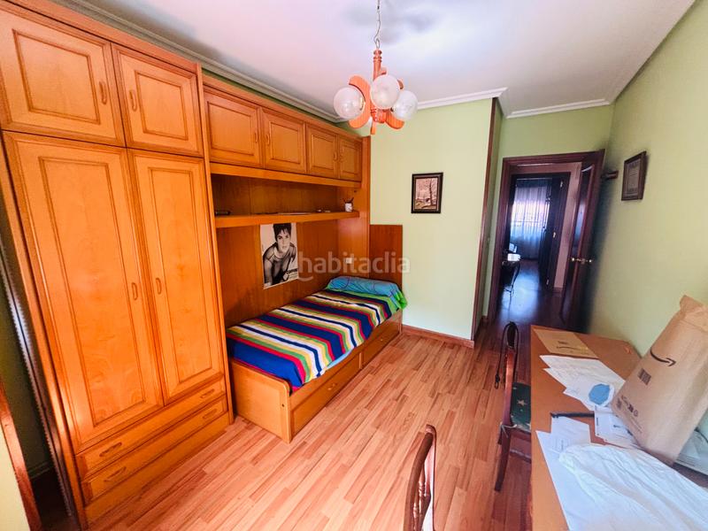 Foto 68bacc50-9ab1-4bc2-812f-ffb234a9e958. Rent flat with heating parking in Parquesol Valladolid