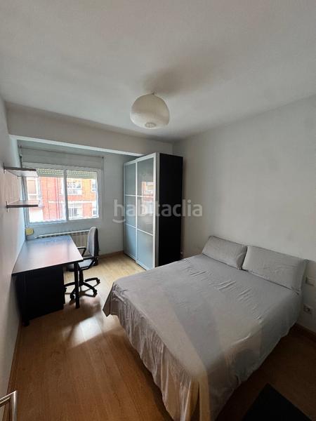 Foto 205e53f9-0f20-47fb-830b-9d7e3c742126. Àtic a calle huelgas 17 a Vadillos Valladolid