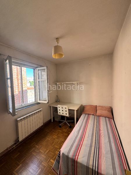 Foto 3b4e1e03-2a0d-47f8-976b-fef975c16e0a. Àtic a calle huelgas 17 a Vadillos Valladolid